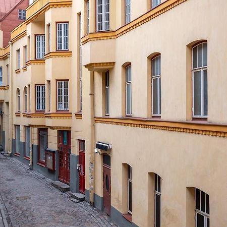 Dream Stay - Historic Old Town Apartment From 1364 Tallinn Buitenkant foto
