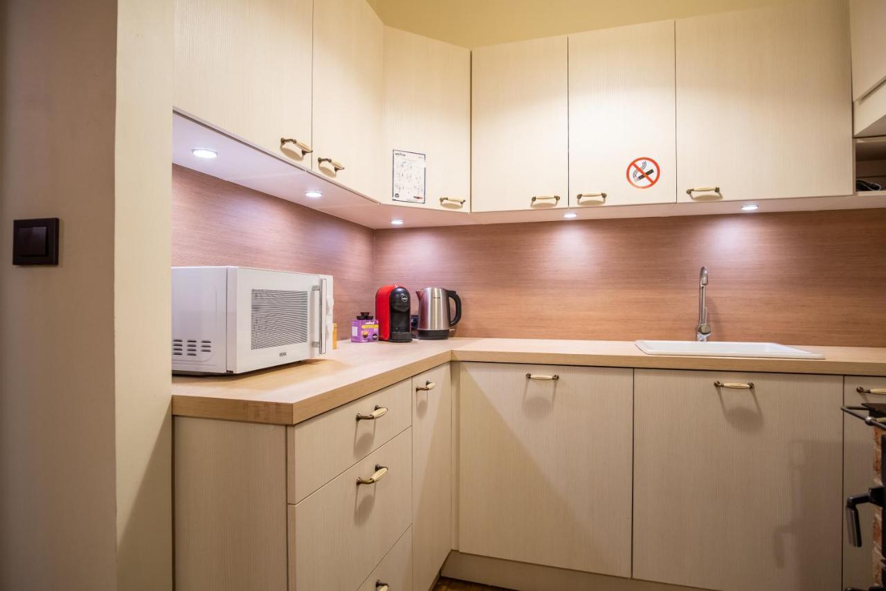 Dream Stay - Historic Old Town Apartment From 1364 Tallinn Buitenkant foto