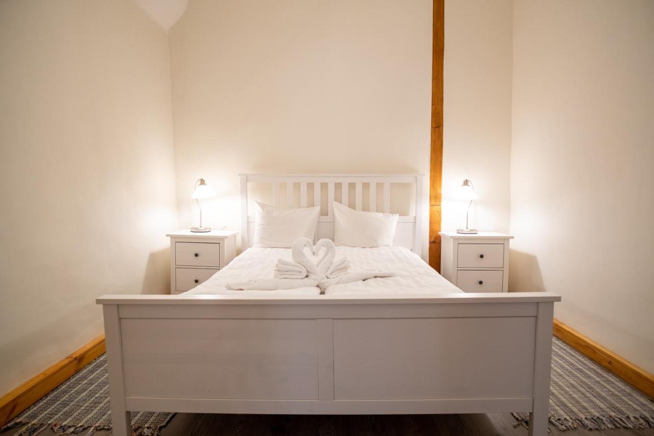 Dream Stay - Historic Old Town Apartment From 1364 Tallinn Buitenkant foto