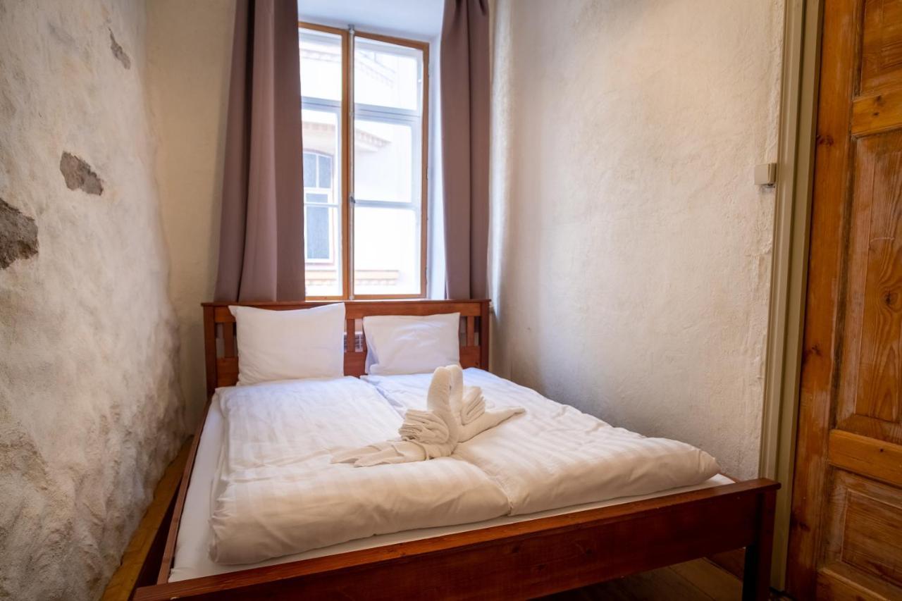 Dream Stay - Historic Old Town Apartment From 1364 Tallinn Buitenkant foto